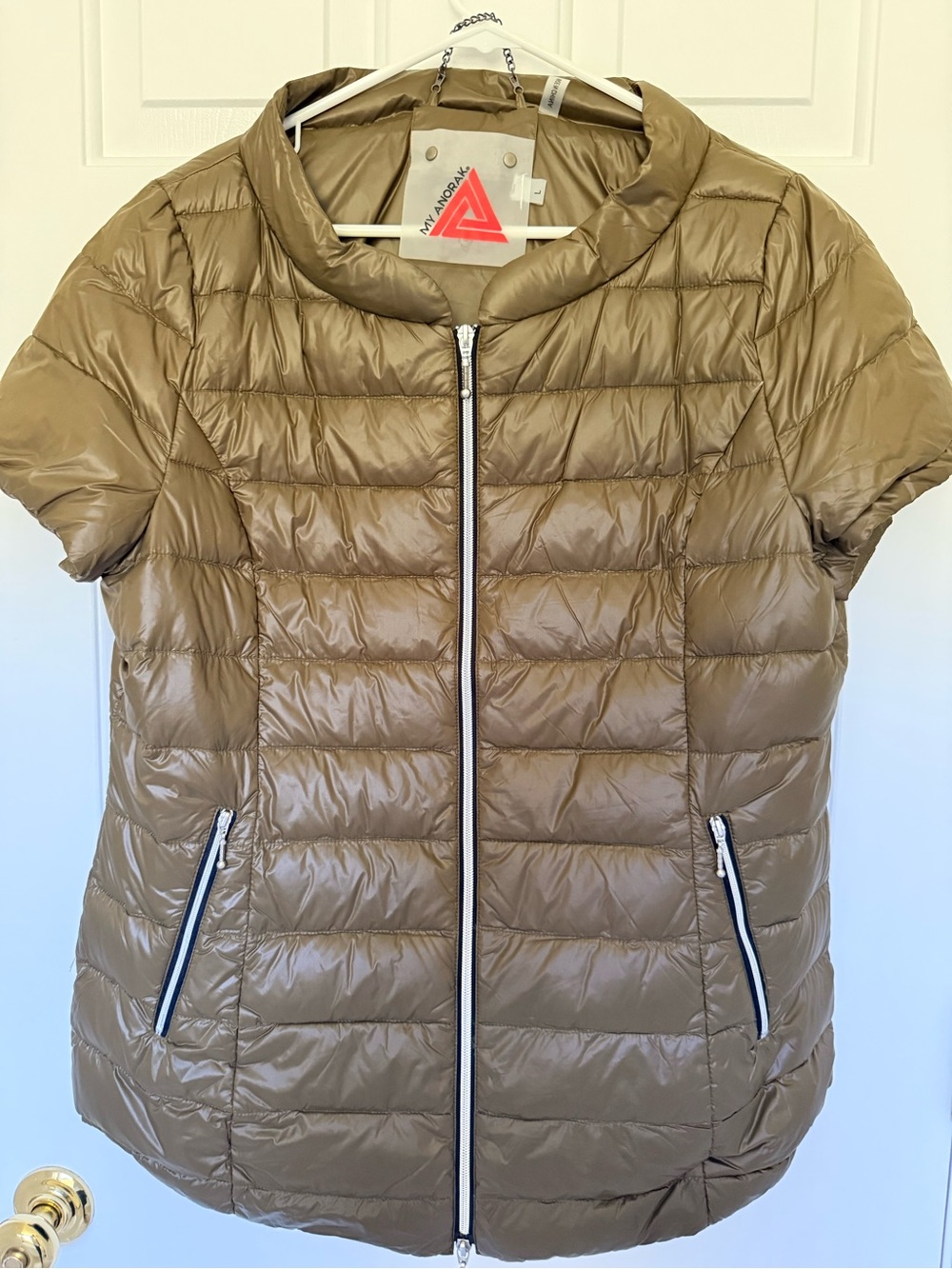 NWOT Anorak Lightweight Women's Quilted Short Sleeve Jacket - olive green